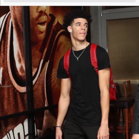 NWOT 100%authentic MCM md backpack w/studs SOLD OT - Picture 2 of 8